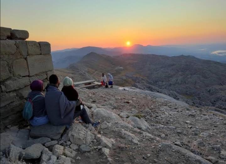 Nemrut Dagi Isik Pansi̇On Karadut (Adiyaman) Exterior foto