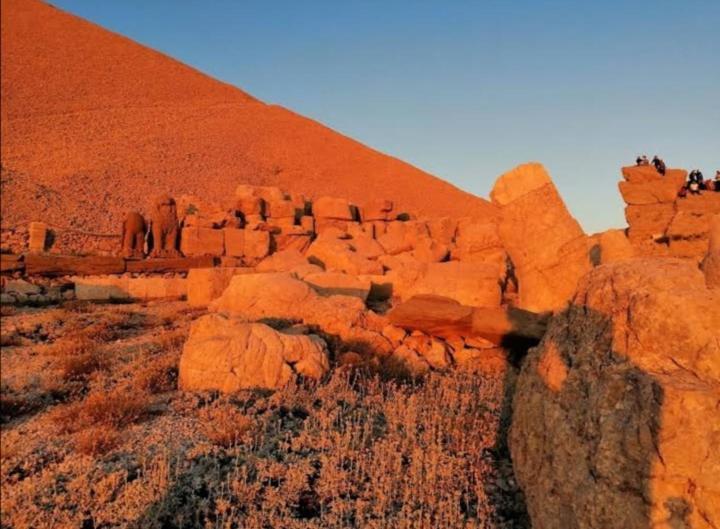Nemrut Dagi Isik Pansi̇On Karadut (Adiyaman) Exterior foto