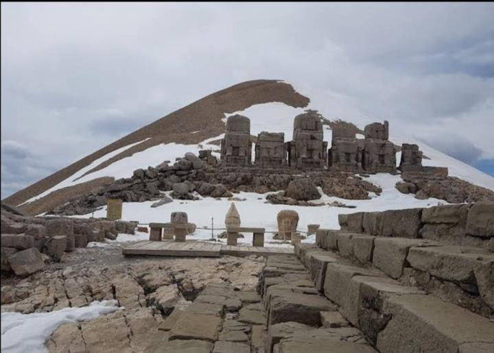 Nemrut Dagi Isik Pansi̇On Karadut (Adiyaman) Exterior foto