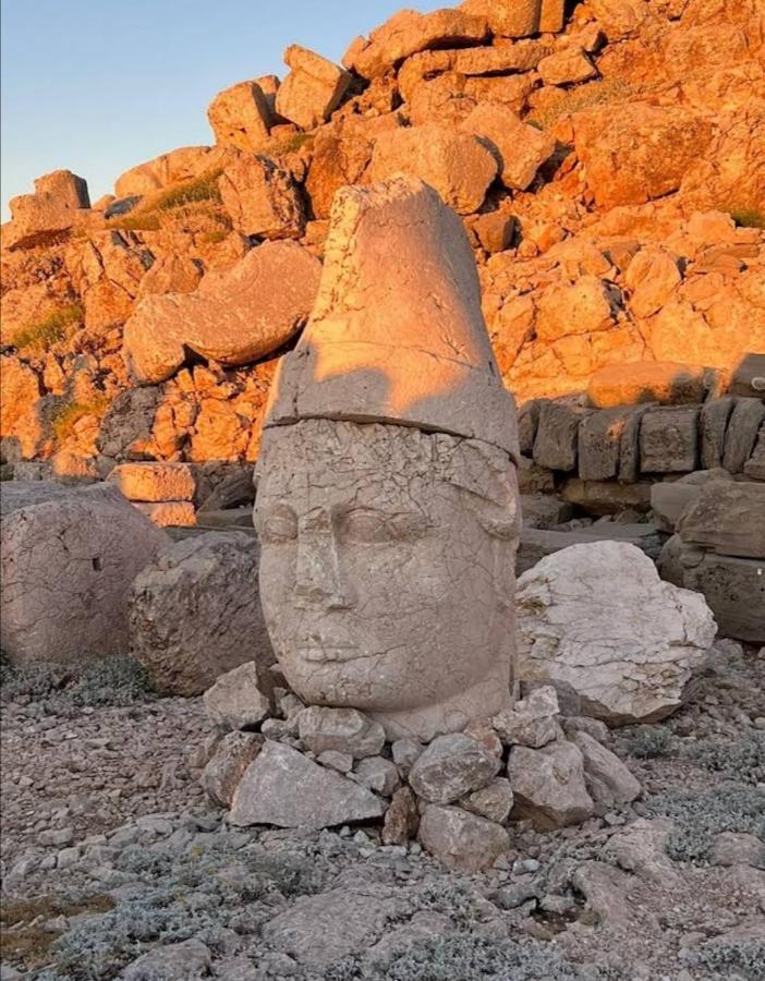 Nemrut Dagi Isik Pansi̇On Karadut (Adiyaman) Exterior foto
